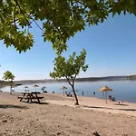 Casa En El Pantano De Orellana Ferienhaus Orellana de la Sierra